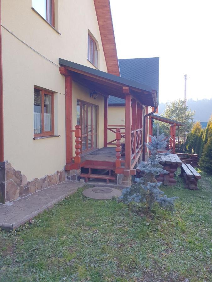 Chalet 888 Cottages Palyanytsya Ngoại thất bức ảnh