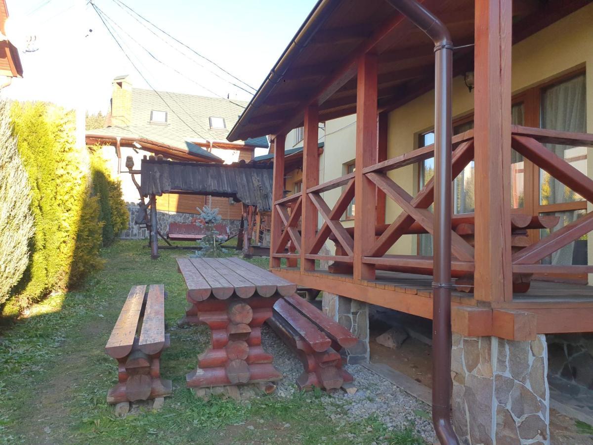 Chalet 888 Cottages Palyanytsya Ngoại thất bức ảnh