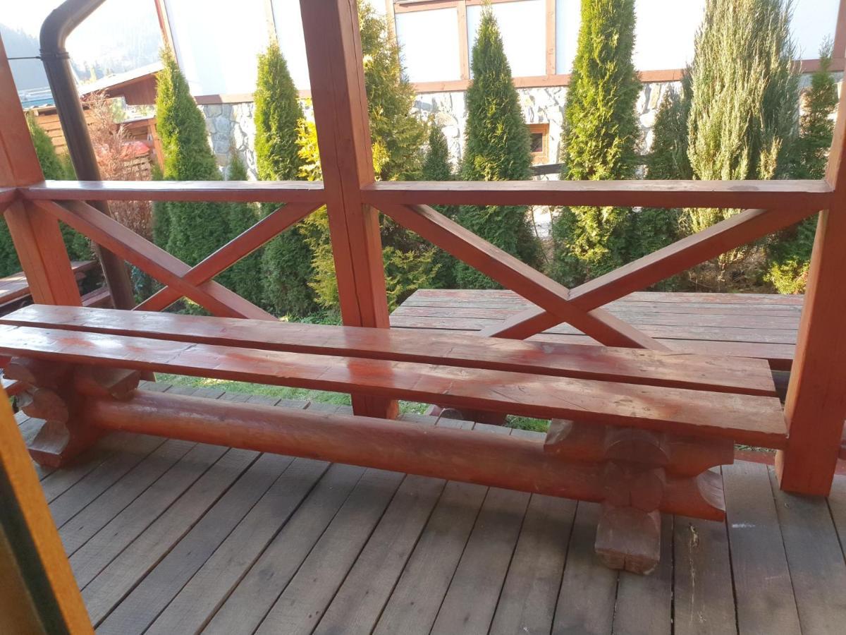 Chalet 888 Cottages Palyanytsya Ngoại thất bức ảnh