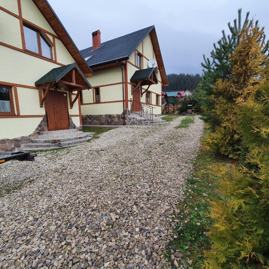 Chalet 888 Cottages Palyanytsya Ngoại thất bức ảnh