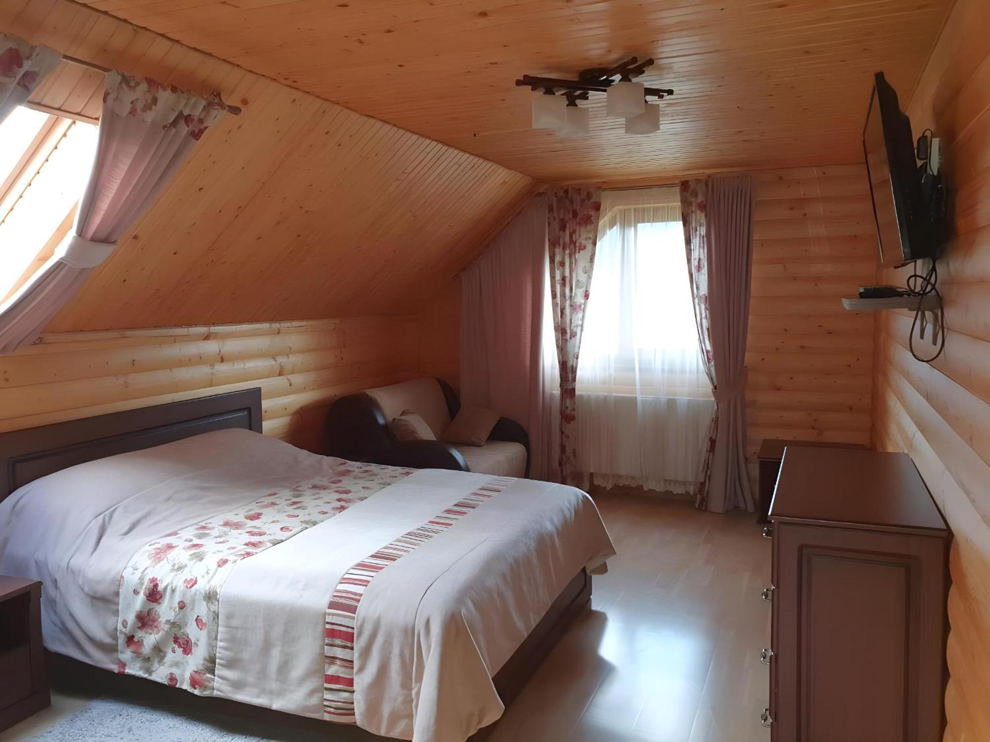 Chalet 888 Cottages Palyanytsya Ngoại thất bức ảnh